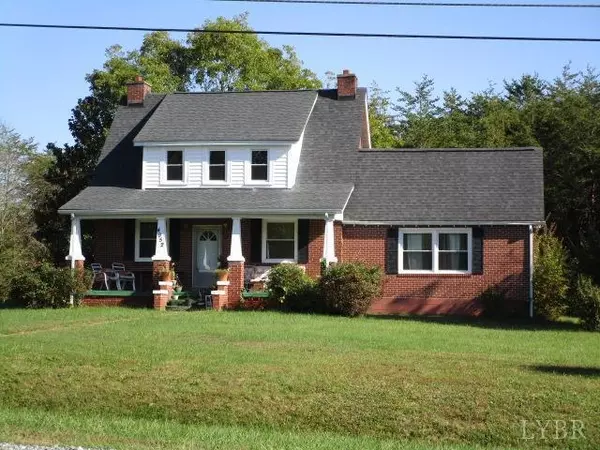 4952 Chatham RD, Martinsville, VA 24112