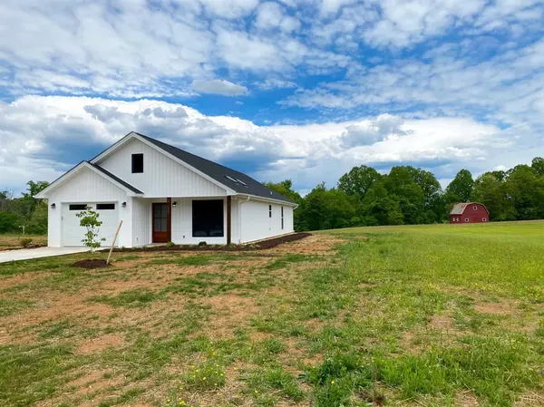 129 NED BROWN RD, Amherst, VA 24521