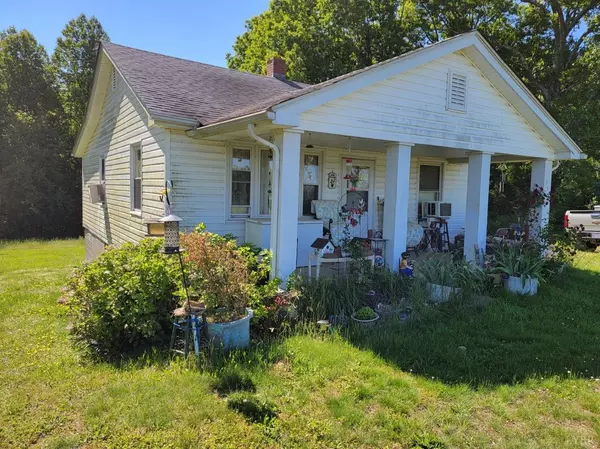 344 Mollies Creek RD, Gladys, VA 24554