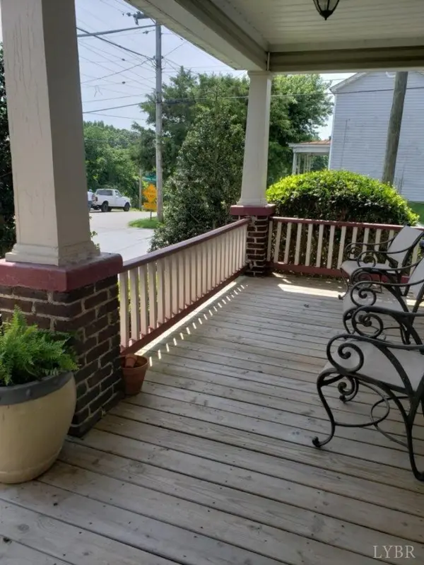 2143 Main Street, Lynchburg, VA 24504