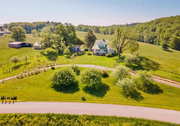 Floyd, VA 24091,720 SE Poor Farm Road