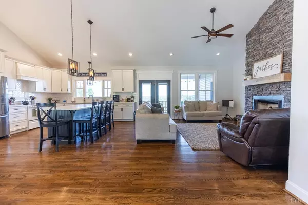 Gladys, VA 24554,6954 Marysville RD