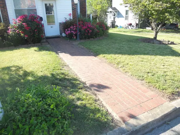 Vinton, VA 24179,301 Meadow ST