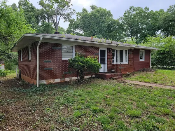 Gladys, VA 24554,515 Whipping Creek RD