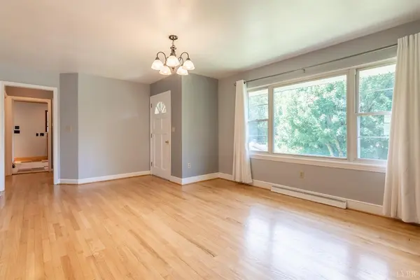 Floyd, VA 24091,502 Oak Hill DR