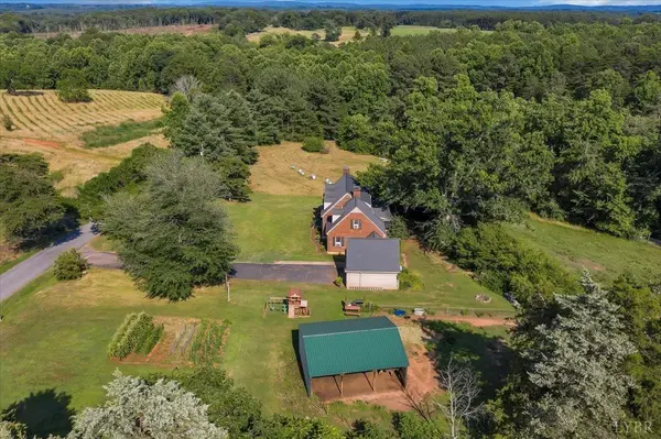 Chatham, VA 24531,641 Weal RD