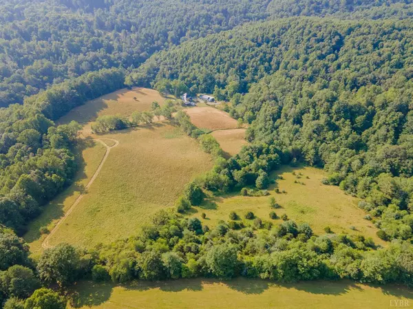 Floyd, VA 24091,415 Reed Hill RD