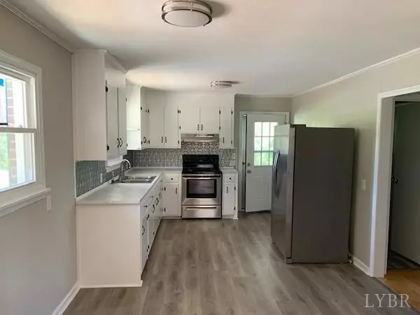 Chatham, VA 24531,9913 Callands Road