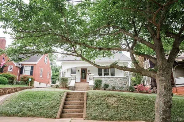 Lynchburg, VA 24502,205 Oakridge BLVD