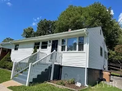 1810 Forest ST, Altavista, VA 24517