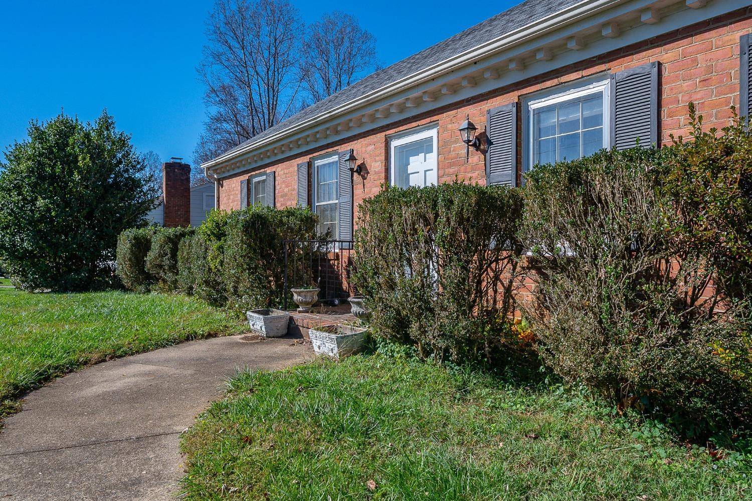 Lynchburg, VA 24503,2405 Mimosa DR