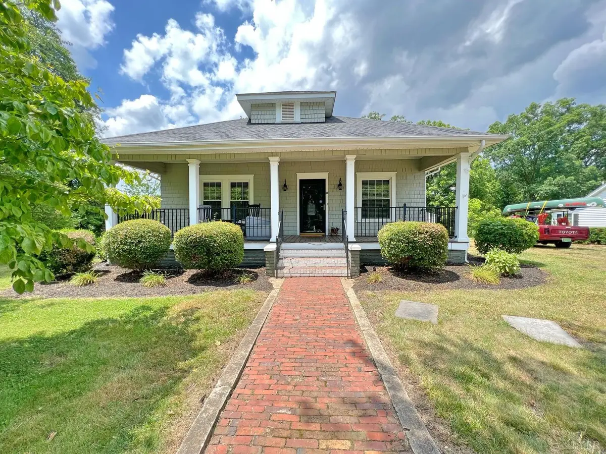 Gretna, VA 24557,404 Leftwich ST