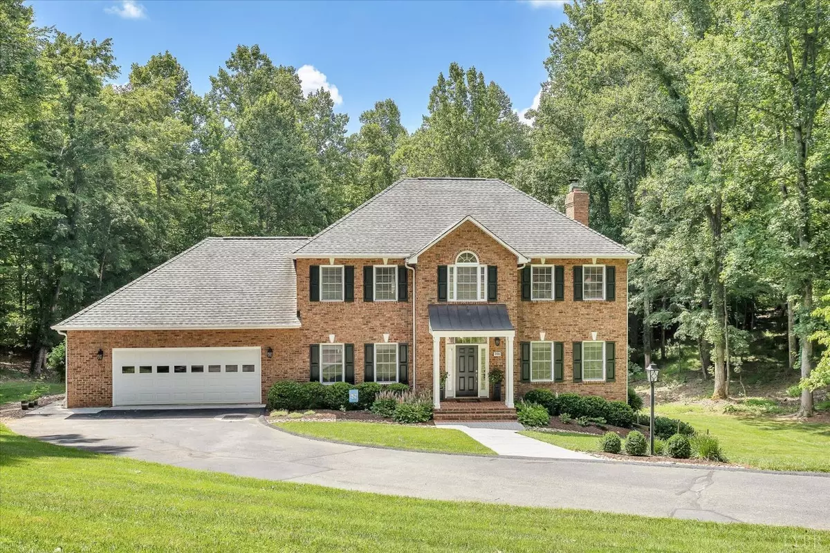 Lynchburg, VA 24503,208 Mill LN