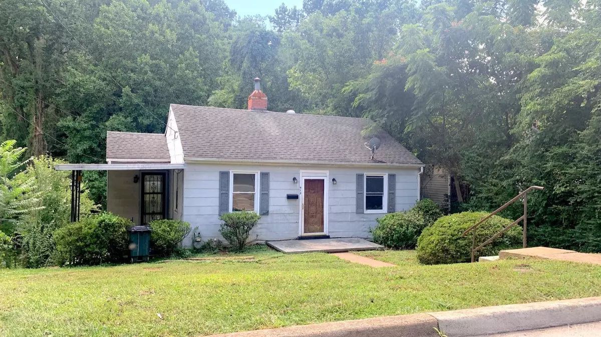 Lynchburg, VA 24501,913 McCausland ST