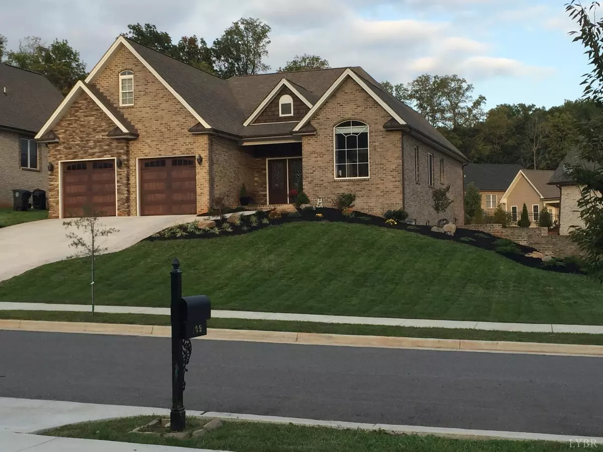 Lynchburg, VA 24502,102 Creekview CT