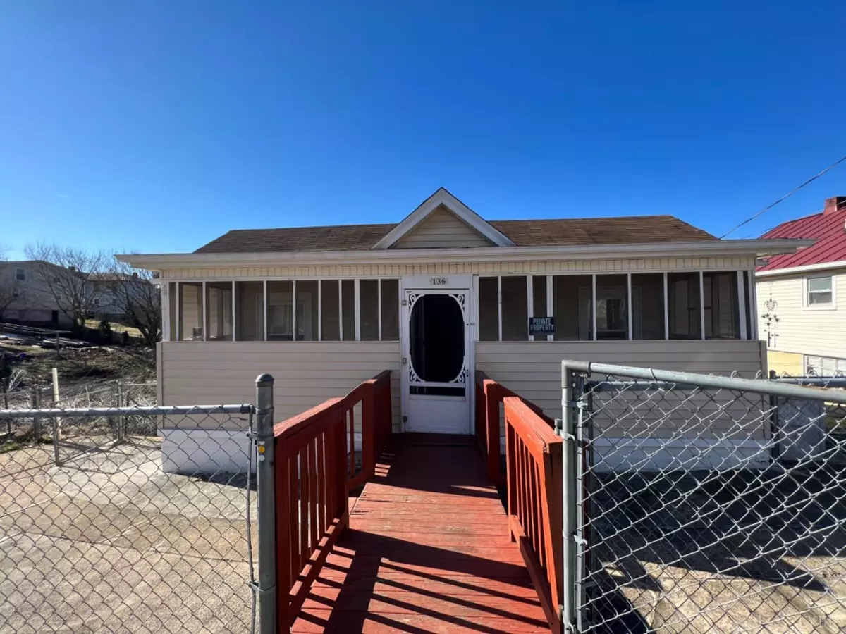 Madison Heights, VA 24572,136 Fifth St