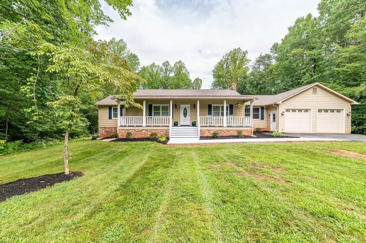 Forest, VA 24551,105 Summerwood LN