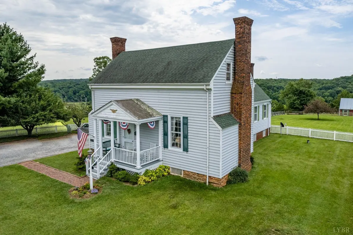 Appomattox, VA 24522,1857 South Fork RD