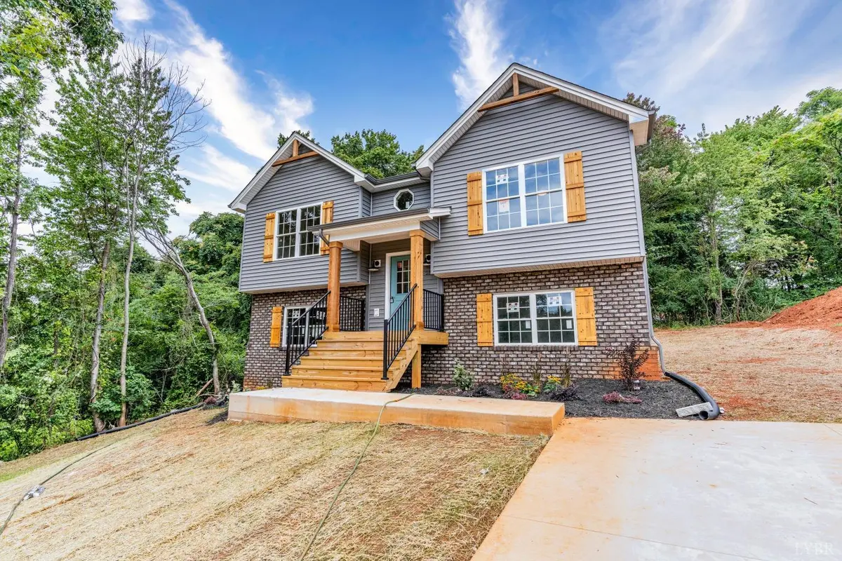 Madison Heights, VA 24572,25 Patrick CT