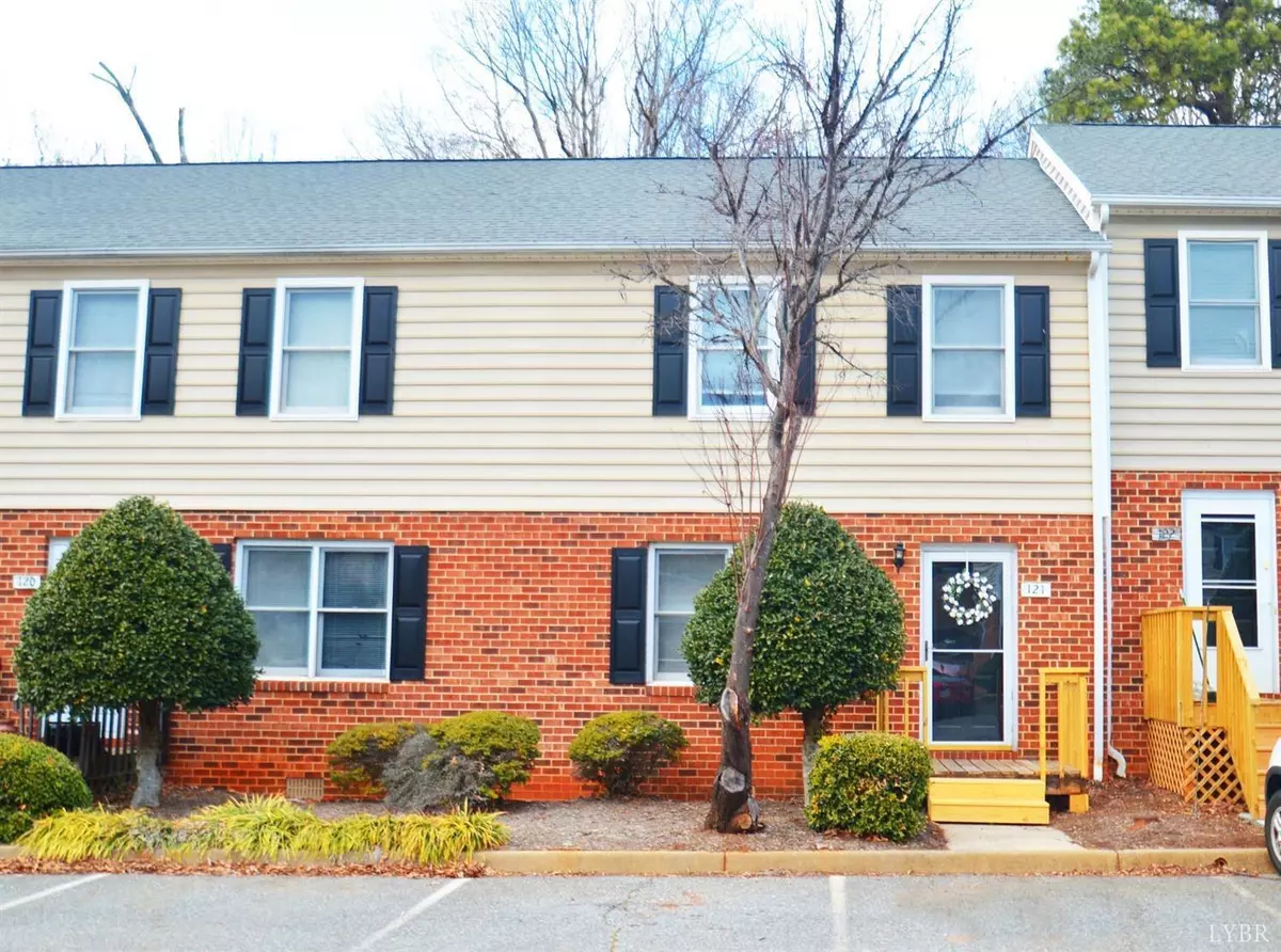 Lynchburg, VA 24502,542 Leesville RD