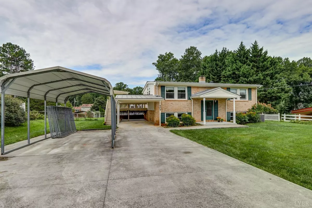 Lynchburg, VA 24502,504 Dawnridge DR