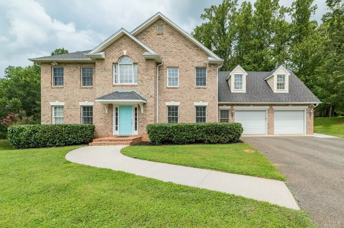 Lynchburg, VA 24502,548 Lady Slipper LN