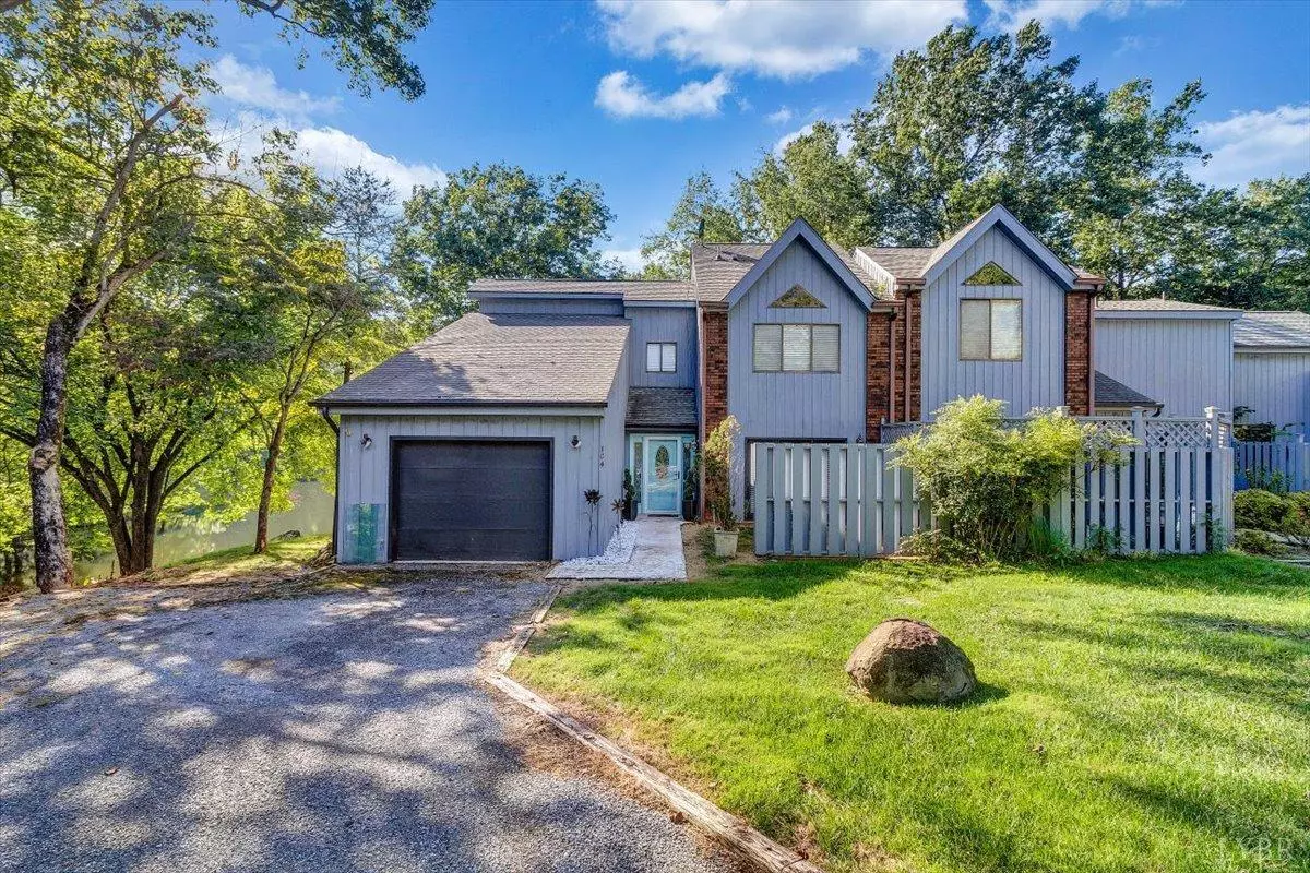 Lynchburg, VA 24503,104 Teal CT