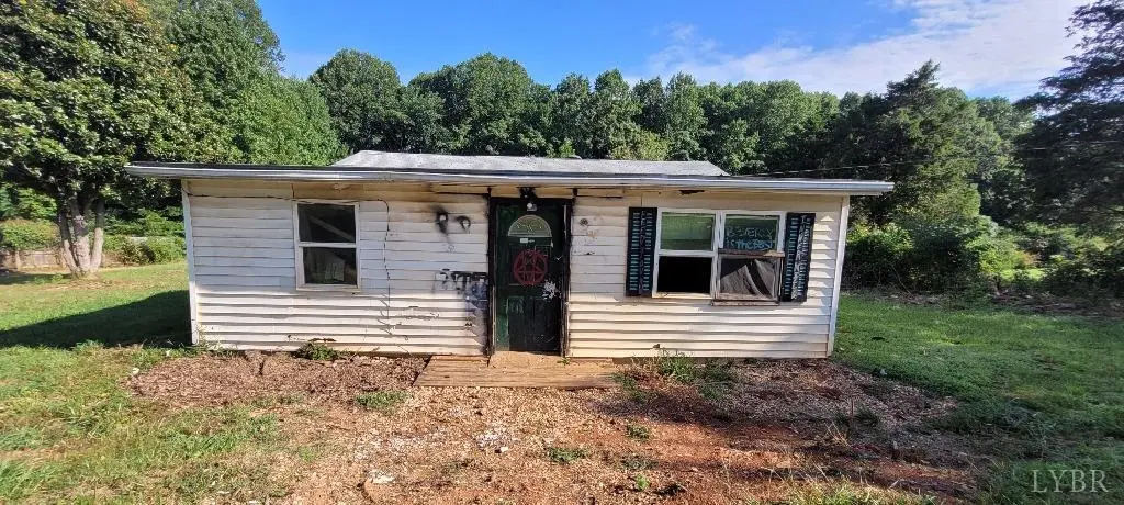 Concord, VA 24538,7704 Village HWY