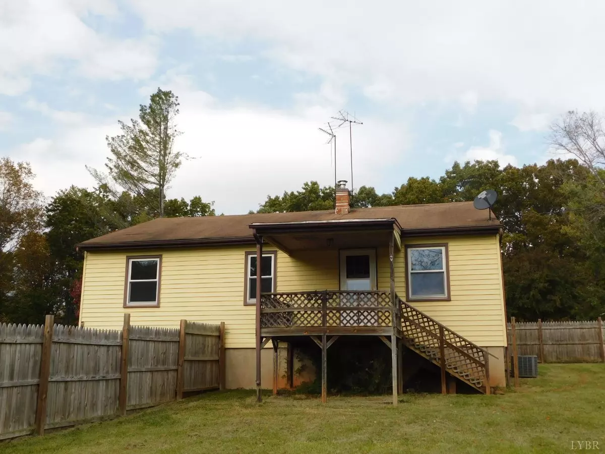 Monroe, VA 24574,127 Meadow Hollow Loop