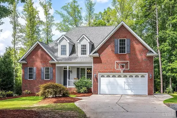 1008 Waddell LN, South Boston, VA 24592