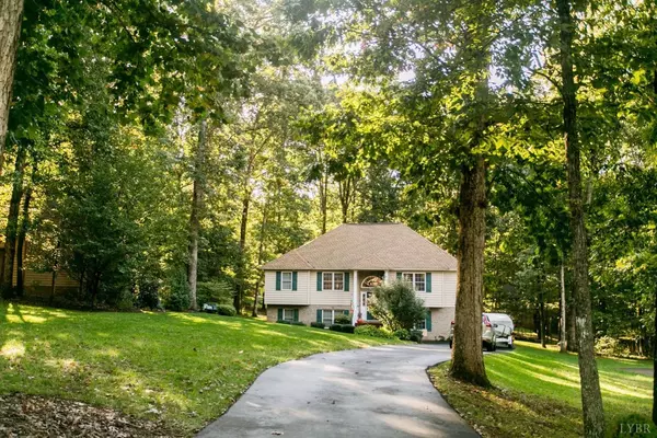 Forest, VA 24551,1044 Maple Leaf CT