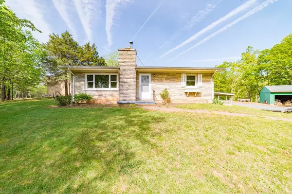 1009 Hunt Club, Big Island, VA 24526