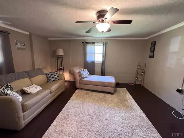 Shipman, VA 22971,6238 Laurel RD