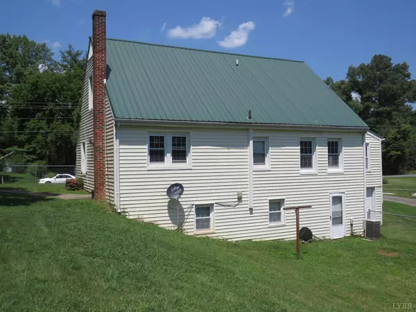Brookneal, VA 24528,403 Cook Avenue