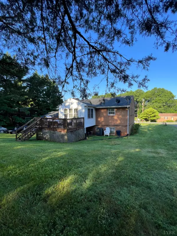 Lynchburg, VA 24502,543 Dawnridge Dr