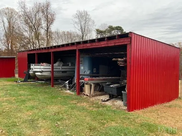 Pamplin, VA 23958,1564 Swan RD