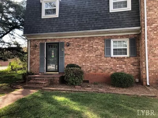 137 Holmes Circle CIR, Lynchburg, VA 24501