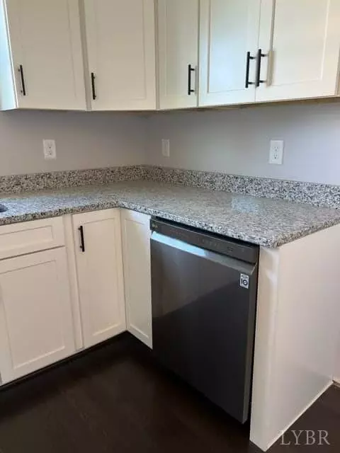 Appomattox, VA 24522,132 Mountain View RD