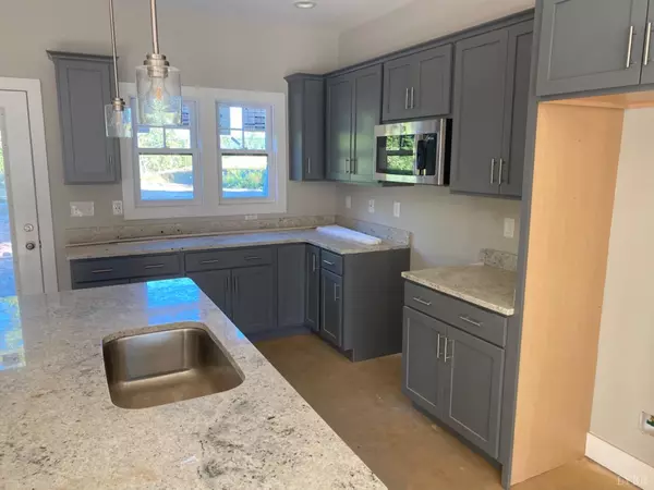 Lynchburg, VA 24501,76 High ST