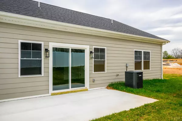 Lynchburg, VA 24502,134 Lockridge LN