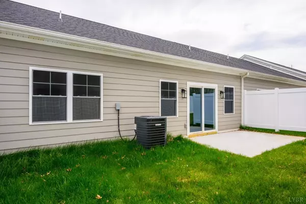 Lynchburg, VA 24502,154 Lockridge LN