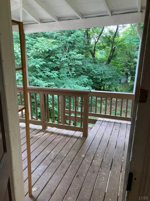 Lynchburg, VA 24504,611 Madison ST