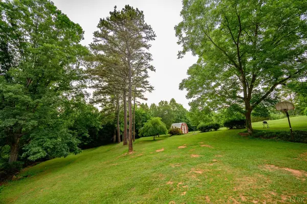 Rustburg, VA 24588,246 Poor House RD