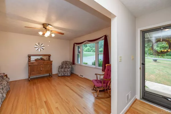 Rustburg, VA 24588,246 Poor House RD