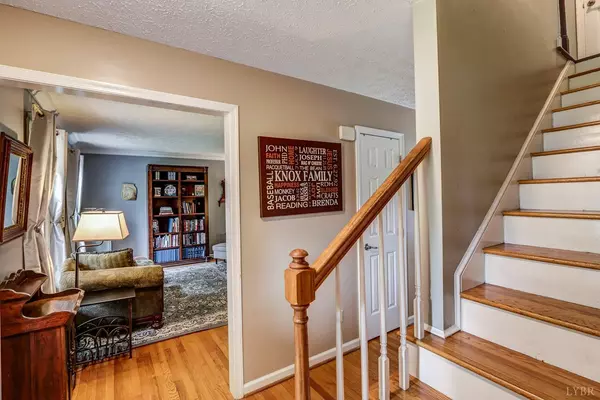 Goode, VA 24556,104 Kings Grant DR