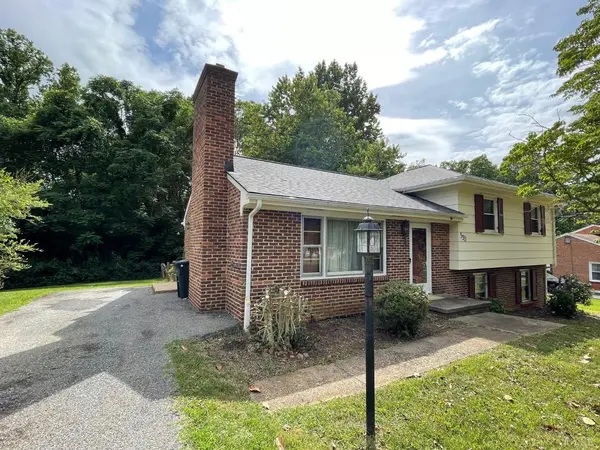 Lynchburg, VA 24502,533 Atlanta AVE