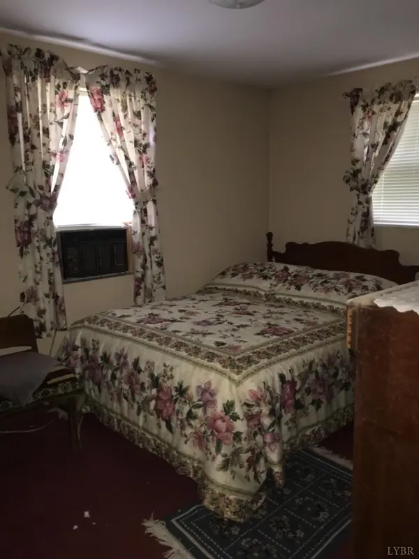 Shipman, VA 22971,13131 James River Rd