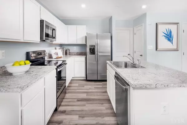 Lynchburg, VA 24501,2661 CONFEDERATE AVENUE