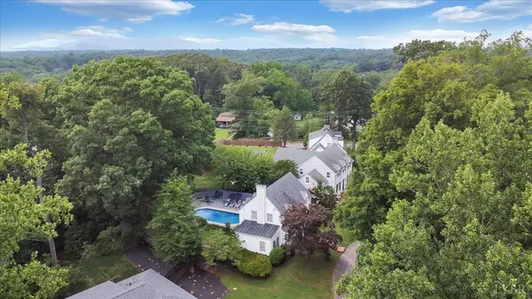 Lynchburg, VA 24503,3709 Manton DR