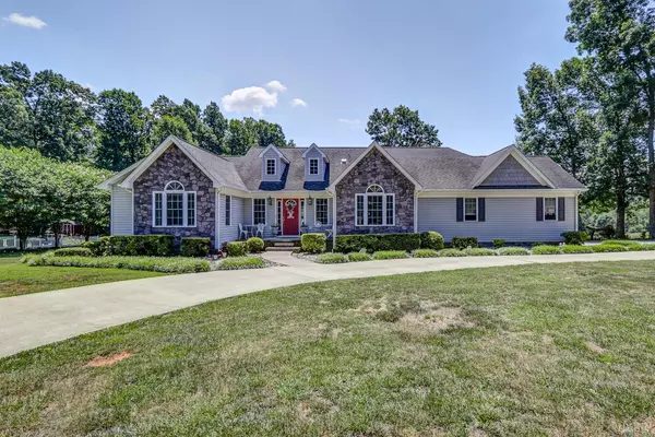 508 Jane Randolph ST, Forest, VA 24551